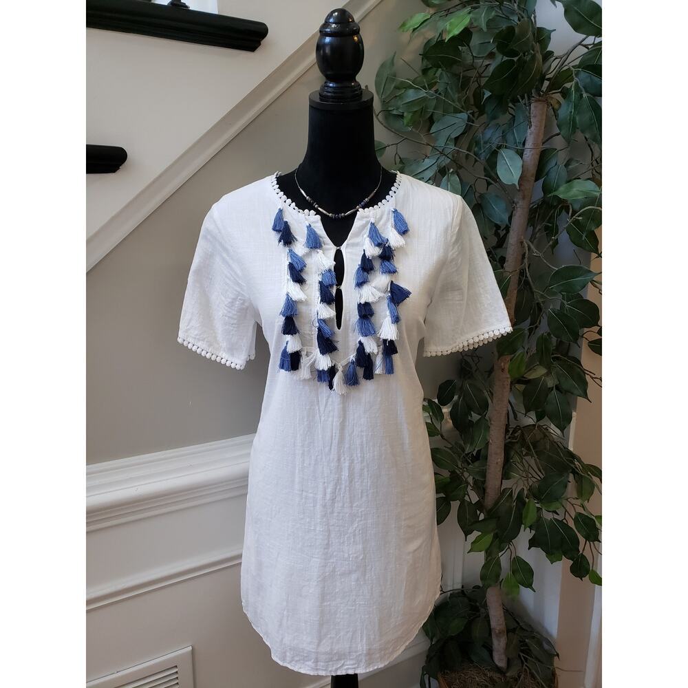 Fashion Port Shift Dress Women Medium White Contrast Tassel V Neck Short Sleeve